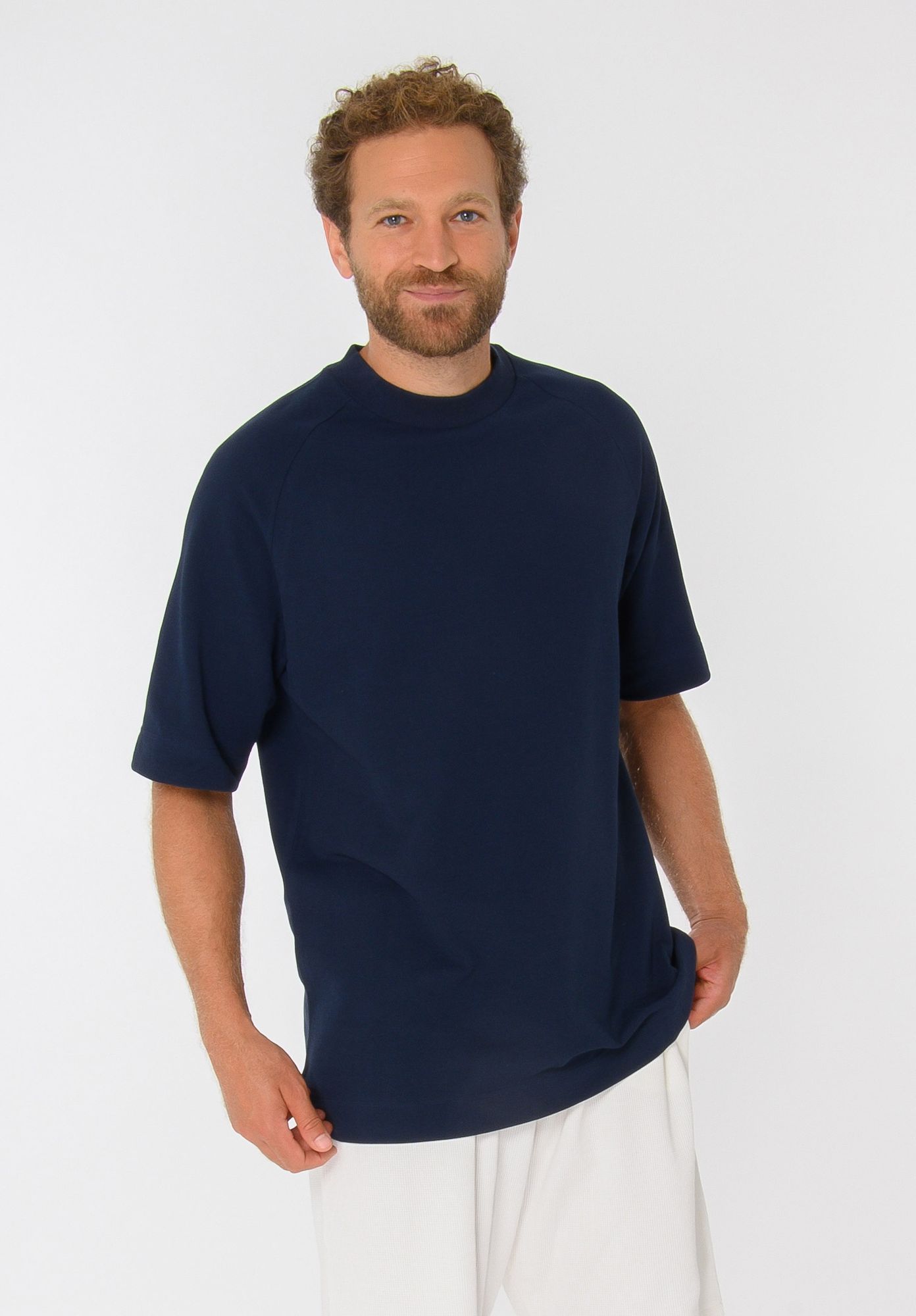 TT124 Raglan Shirt