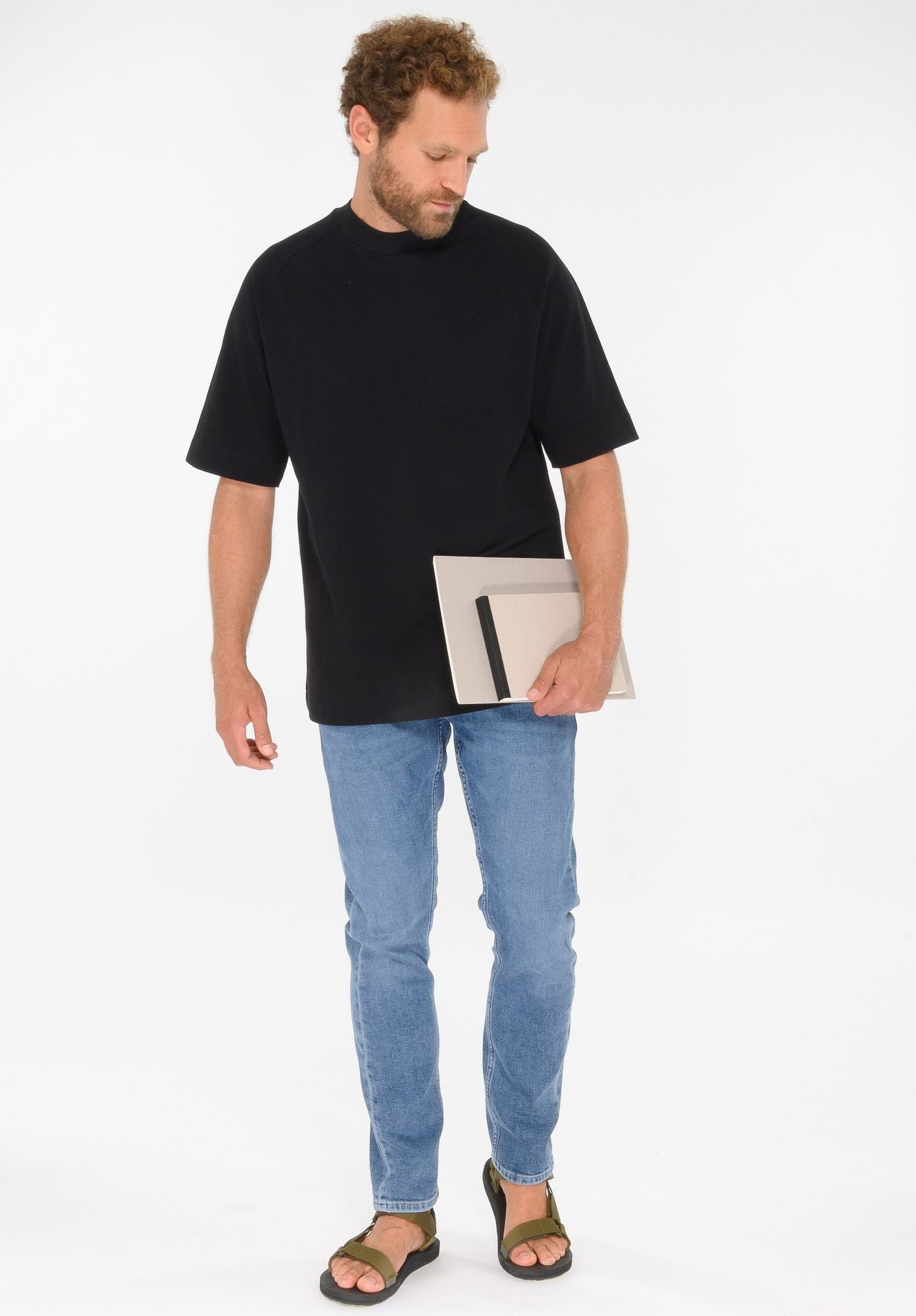 TT124 Raglan Shirt