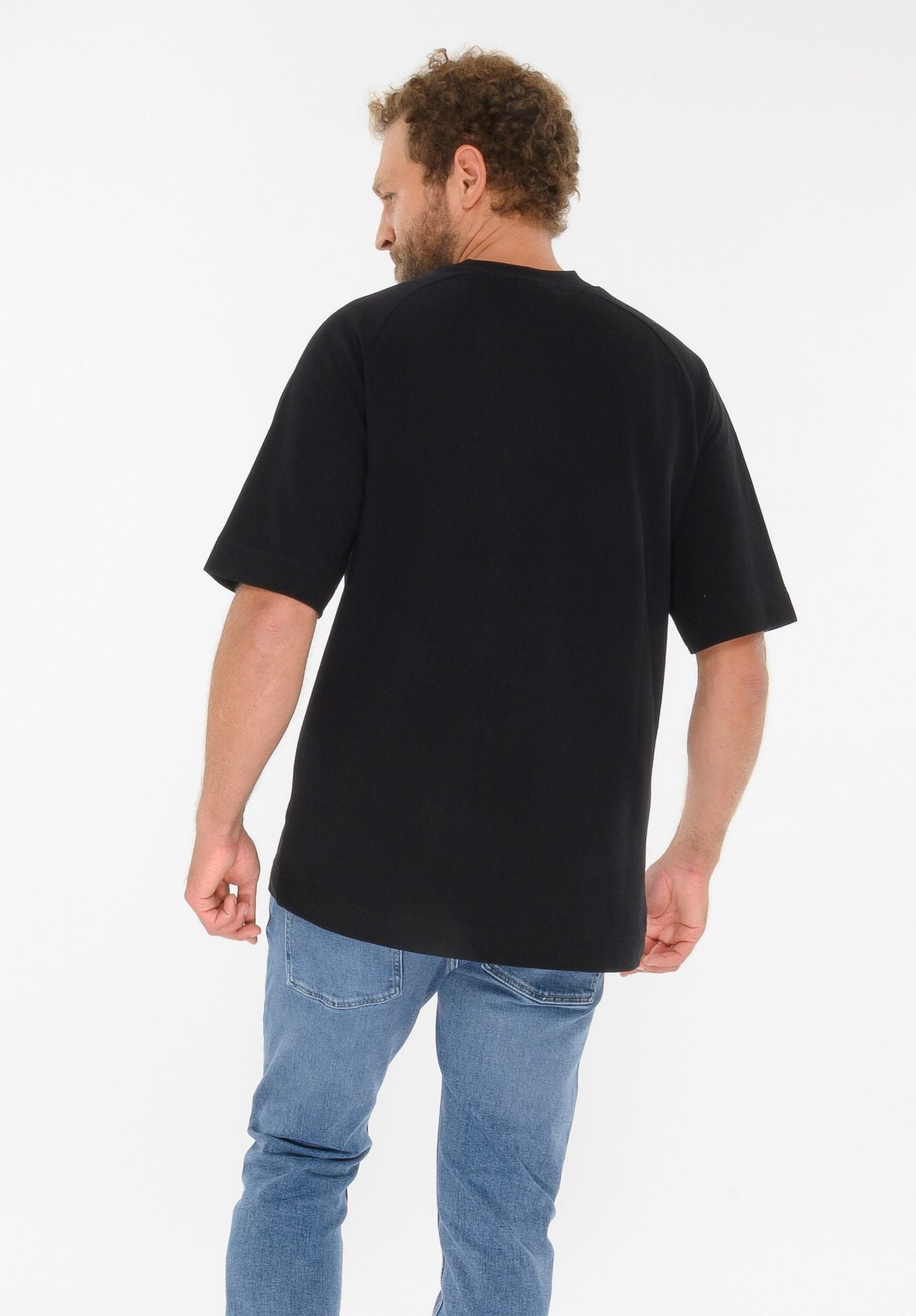 TT124 Raglan Shirt