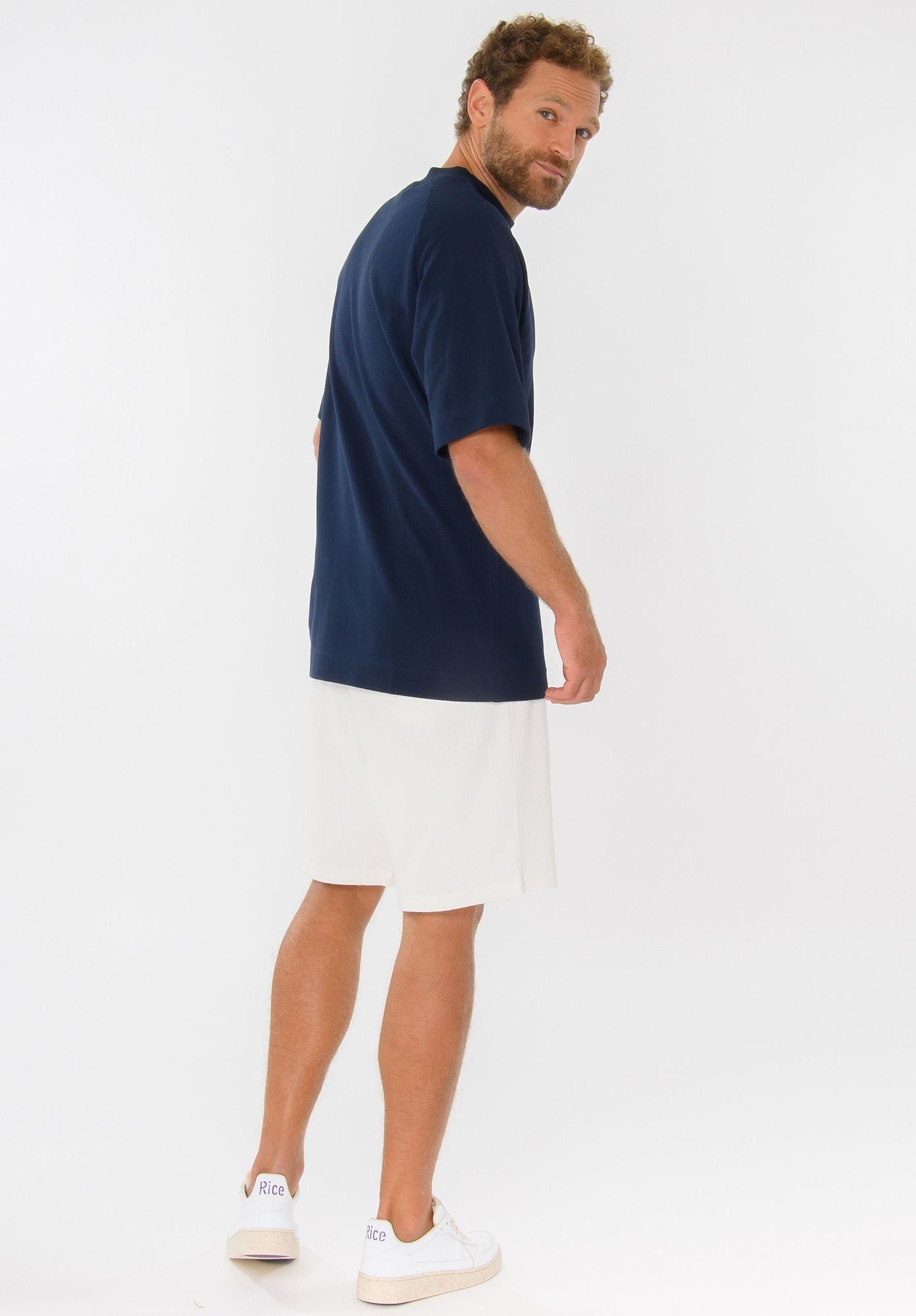 TT124 Raglan Shirt