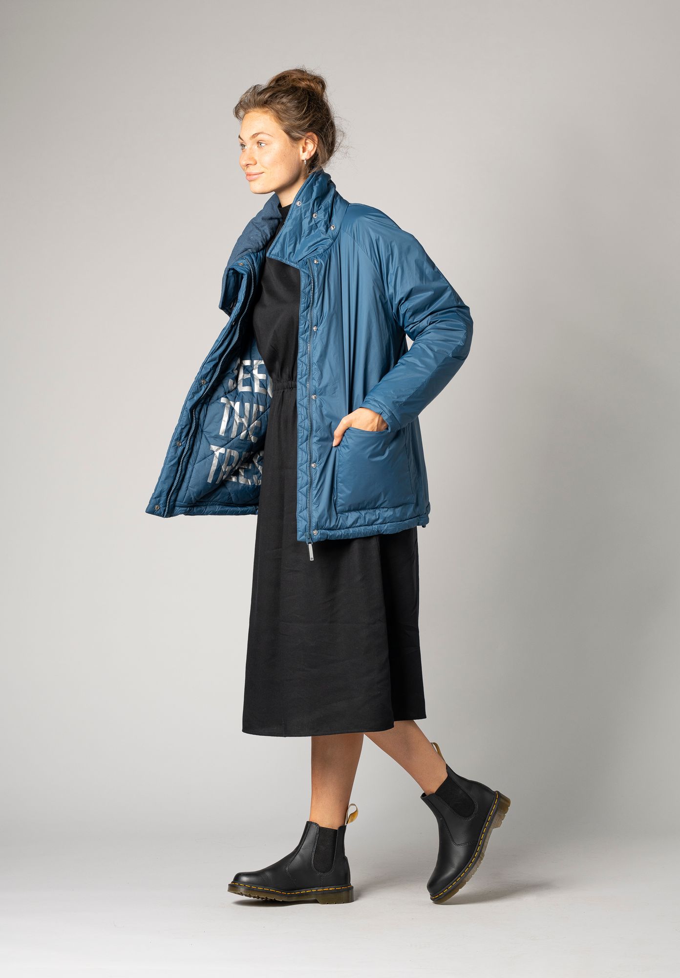 TT2014 Kapok Raglan Jacket Ink Blue