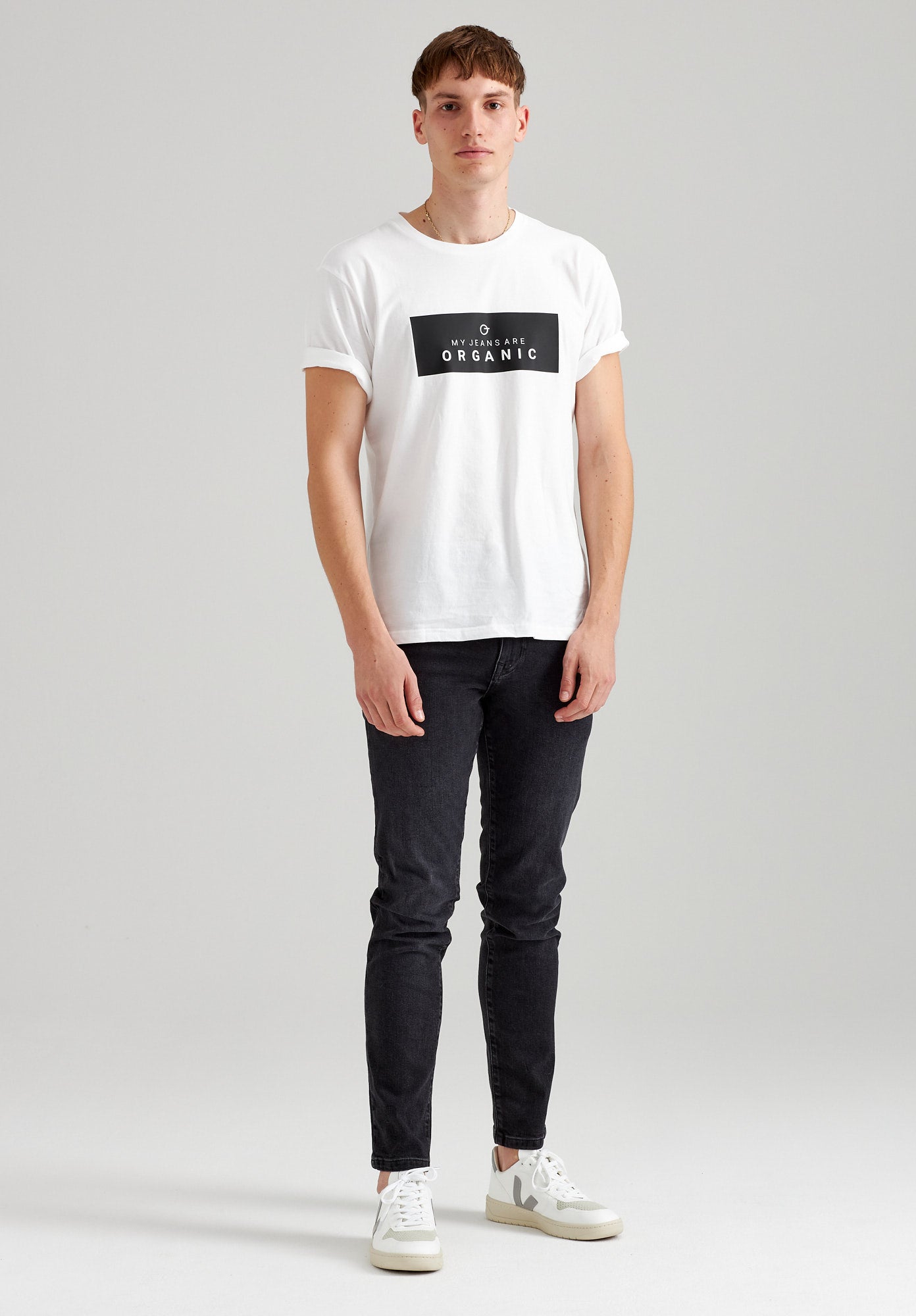 TT204 Slim Jeans