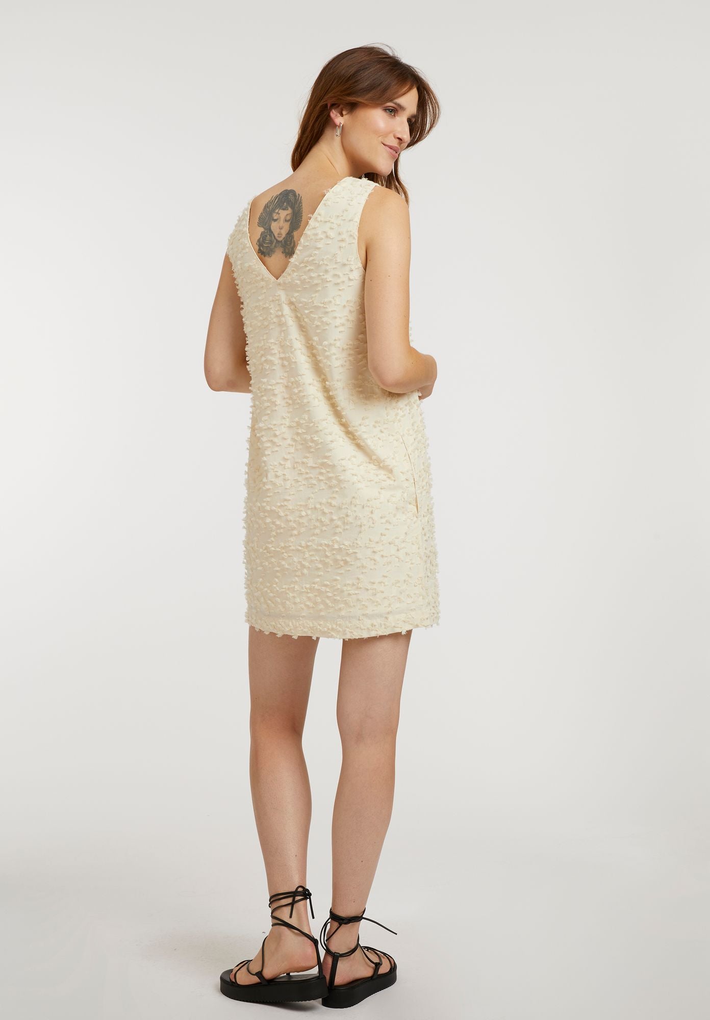 TT96 V-Neck Dress (GOTS)