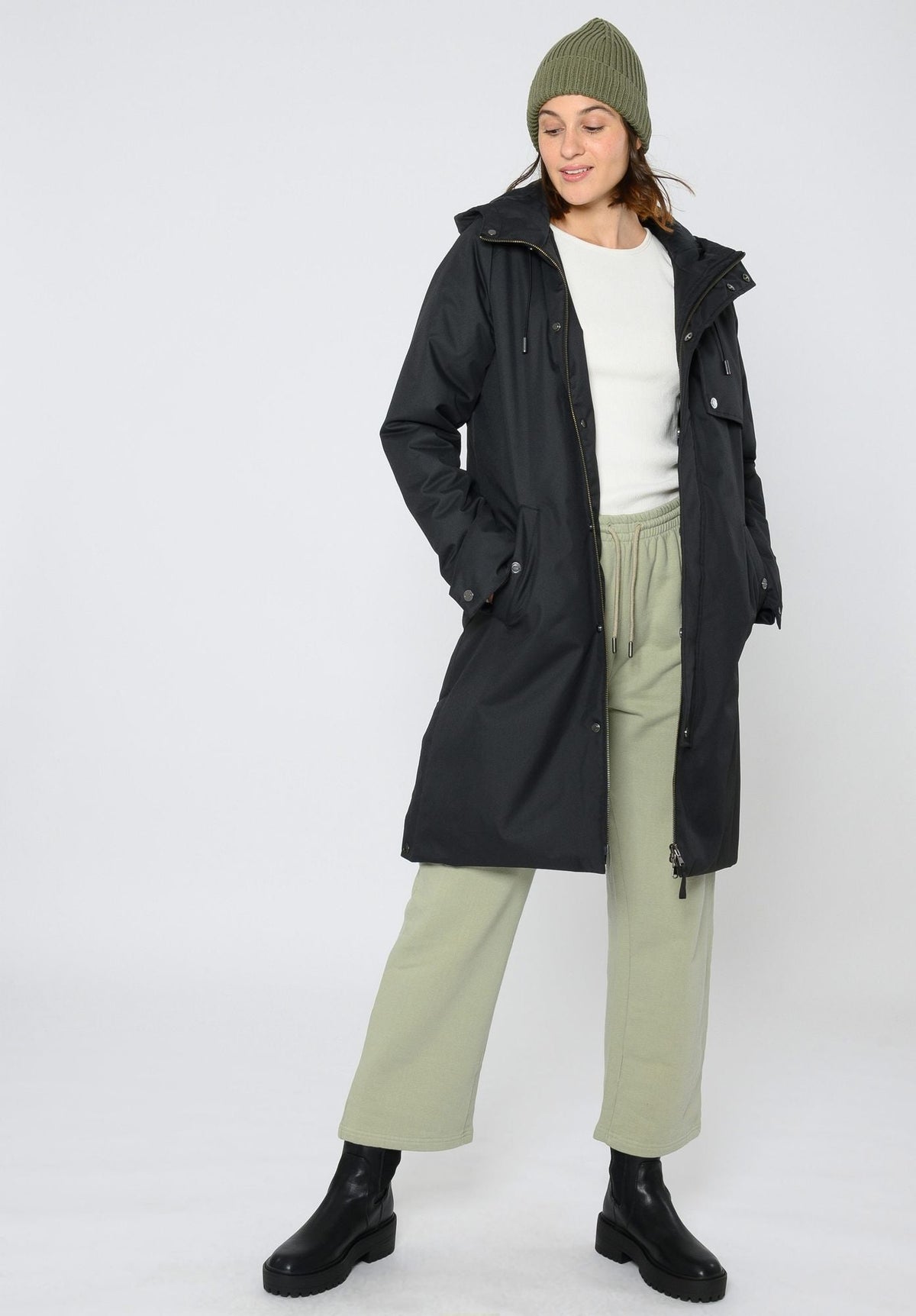 TT2029 KAPOK Coat Damen in Schwarz, Detail vorne