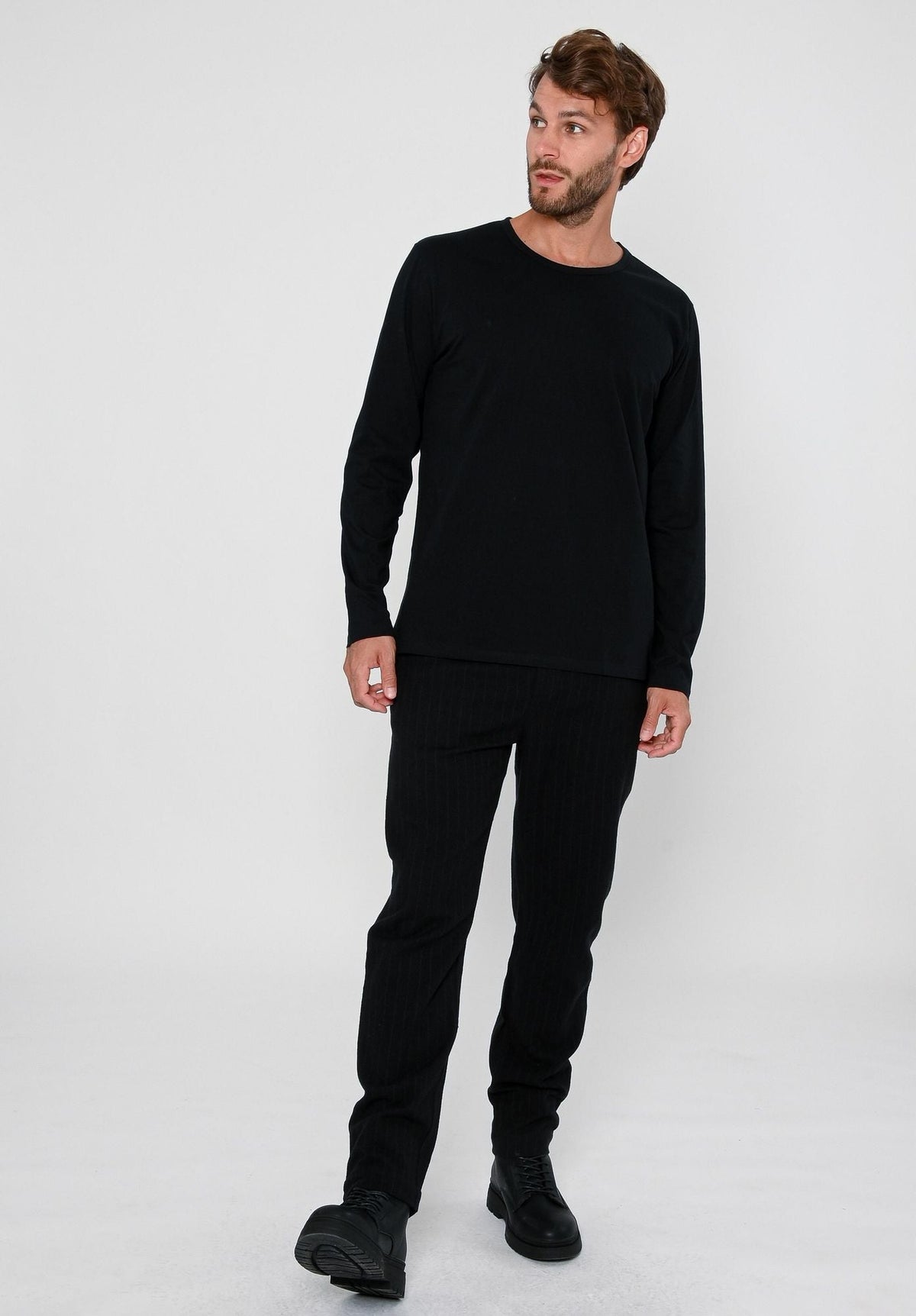 TT30 Longsleeve in Schwarz, Detail